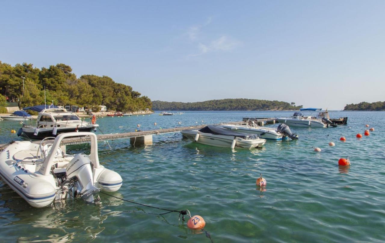 Mobile Homes Lussmarin Mali Lošinj Exterior foto
