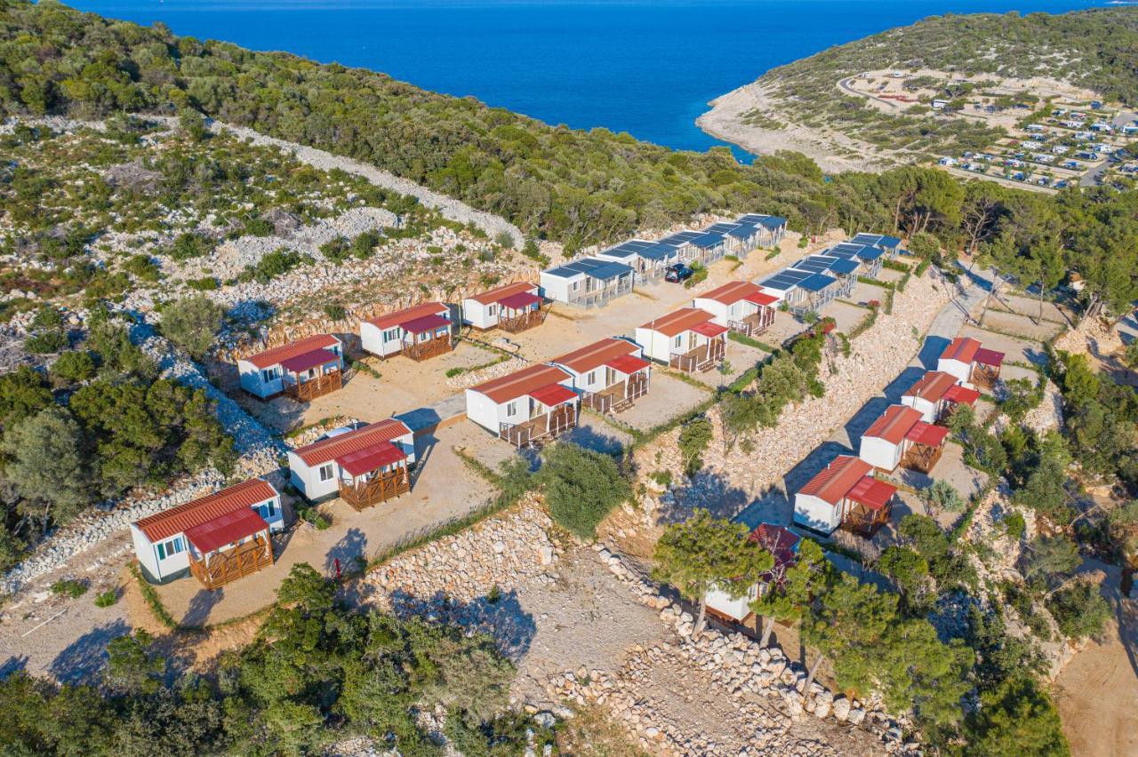 Mobile Homes Lussmarin Mali Lošinj Exterior foto